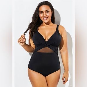 Brand new flattering tummy control bathing suit